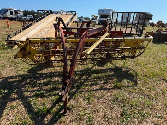 Image of New Holland 256 equipment image 1