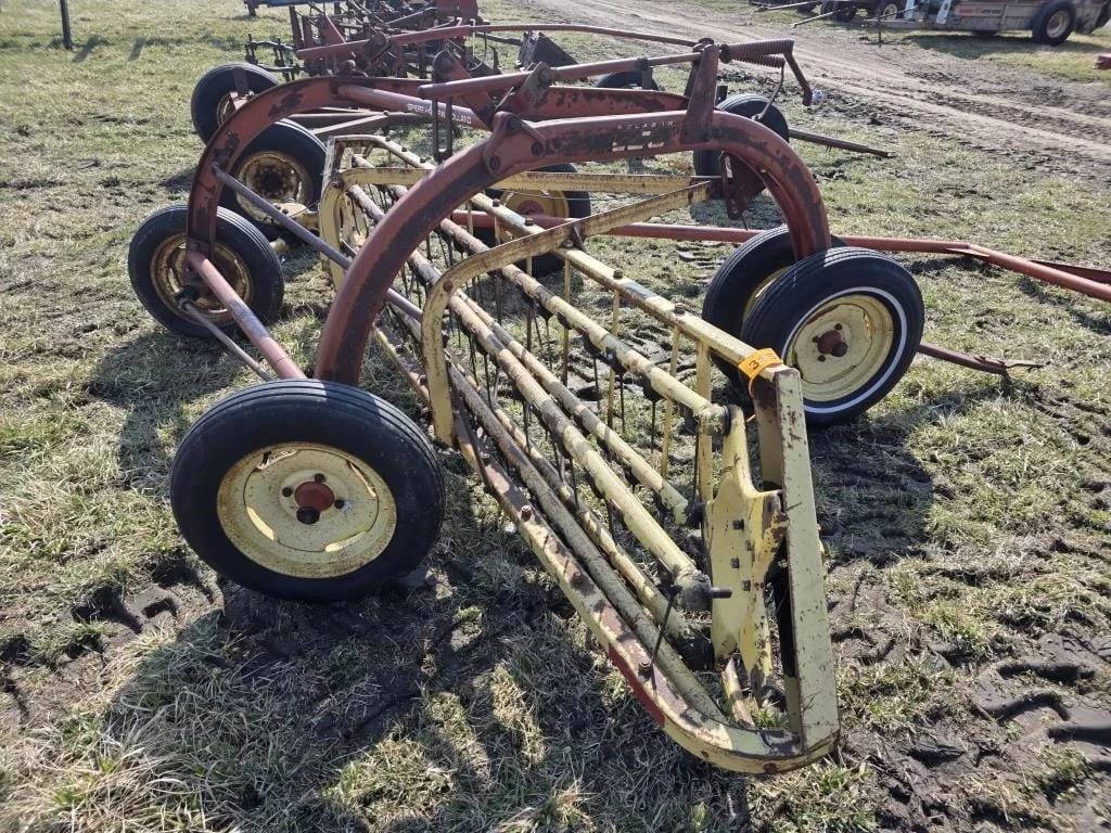 New Holland Rolabar 256 Equipment Image0