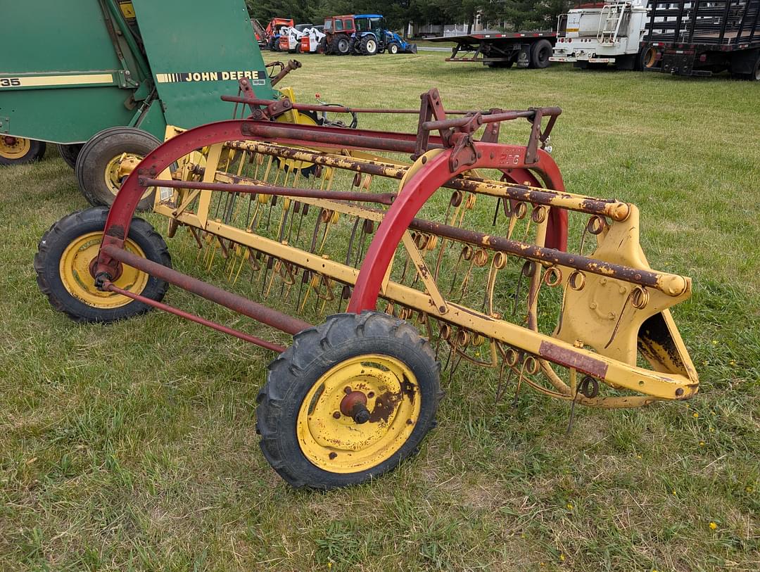 Image of New Holland 256 Primary image