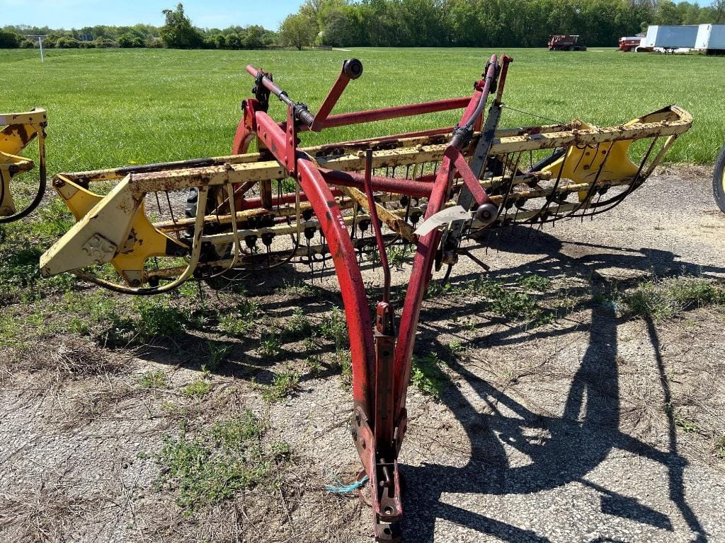 Main image New Holland 256