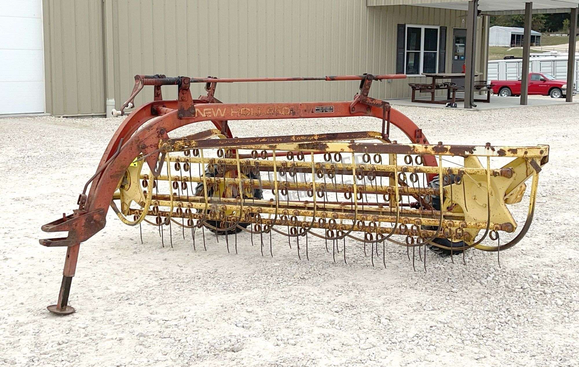 New Holland 256 Equipment Image0