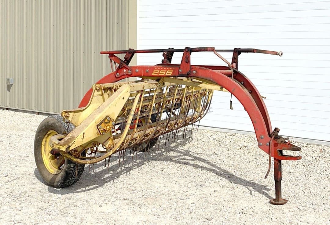 Image of New Holland 256 Primary image