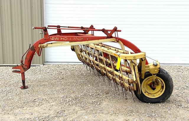 Image of New Holland 256 equipment image 3