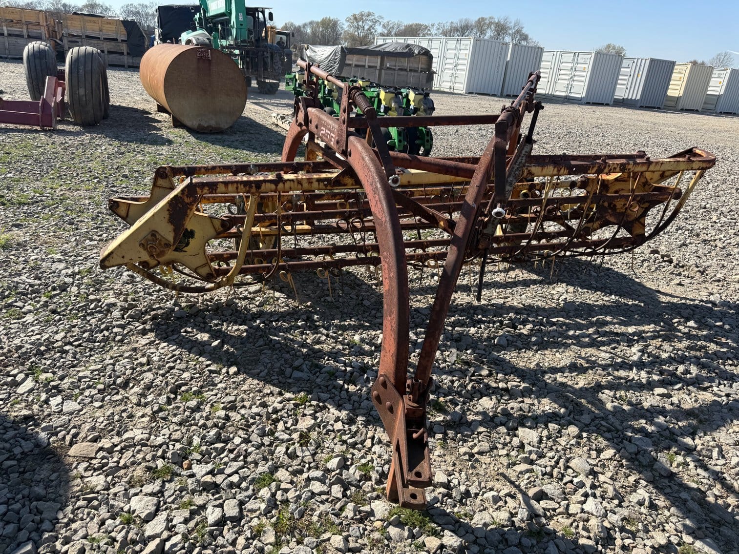 New Holland 256 Equipment Image0