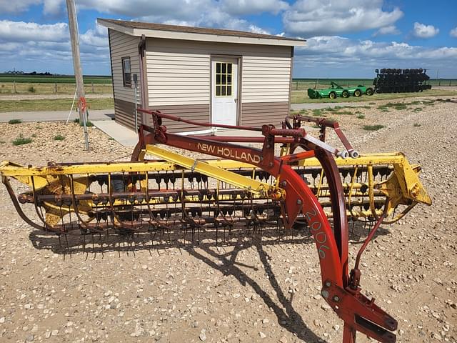 Image of New Holland 258 equipment image 1