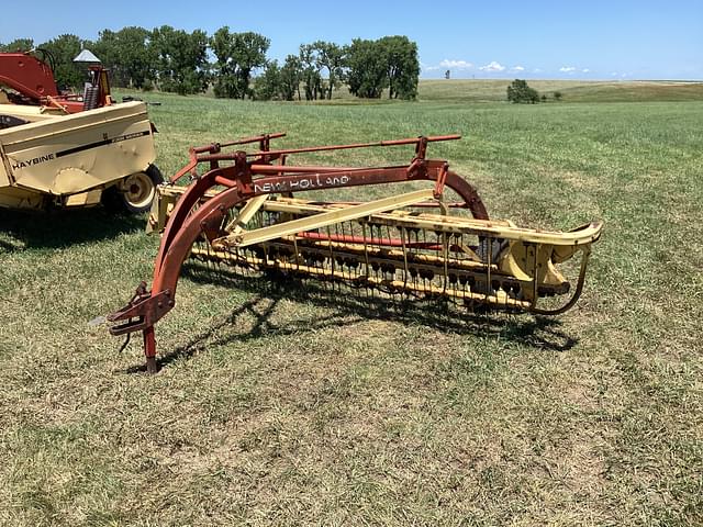 Image of New Holland 258 equipment image 1