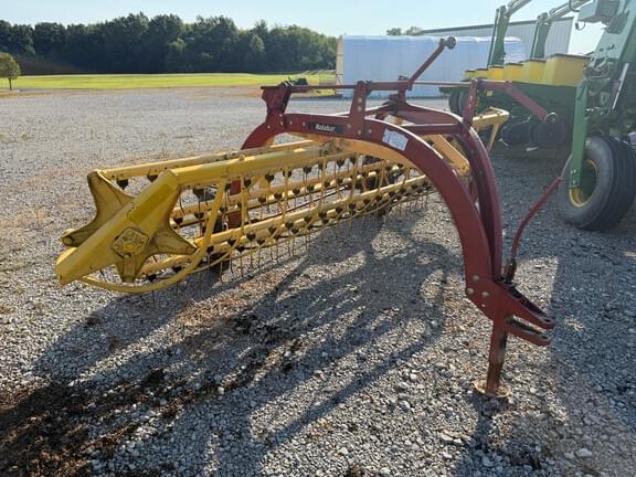 Image of New Holland 258 equipment image 1
