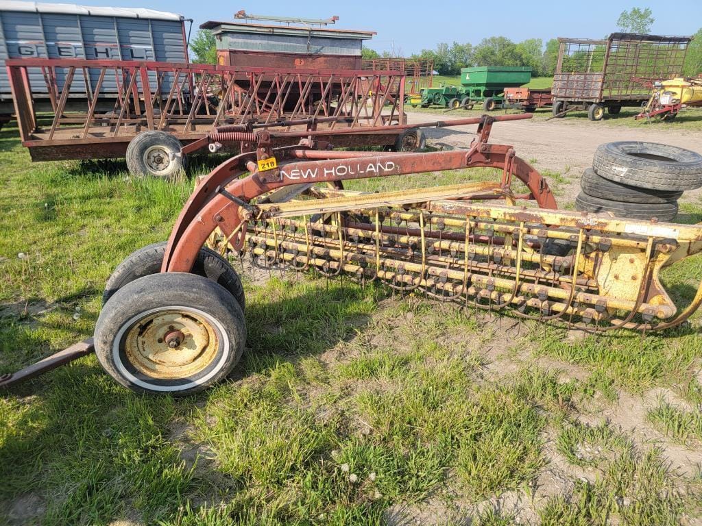 Main image New Holland 258