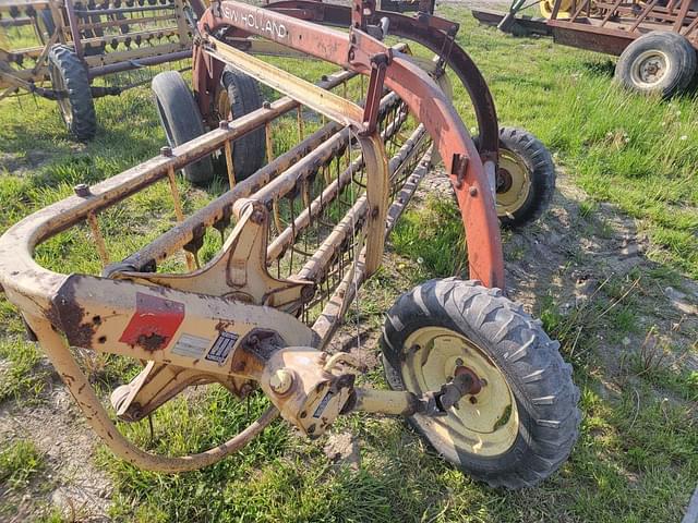 Thumbnail image New Holland 258 3