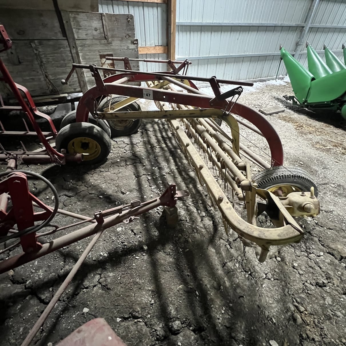 Main image New Holland 258