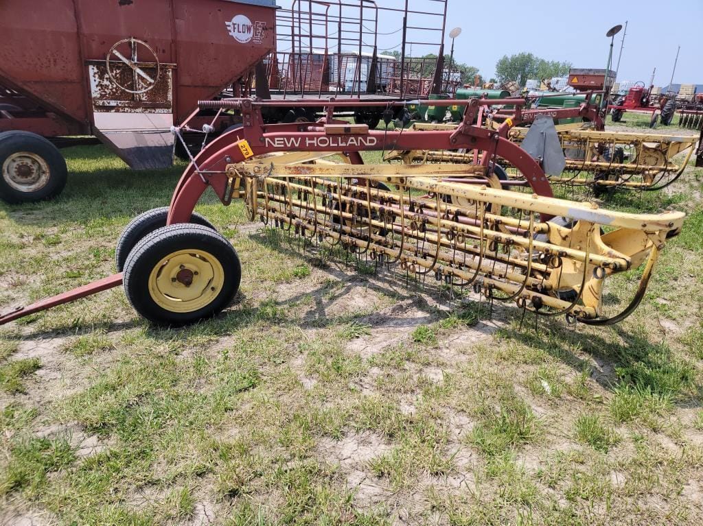 Main image New Holland 258