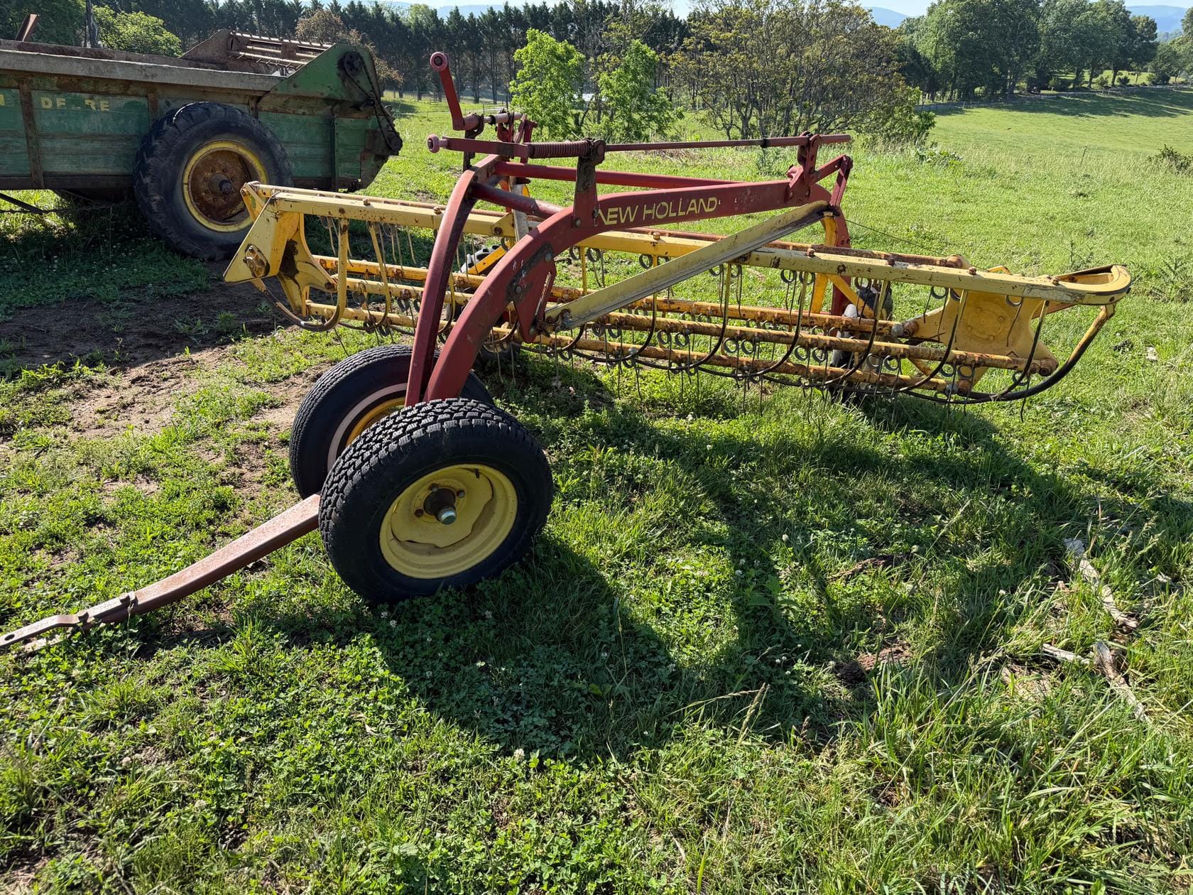 New Holland 258 Equipment Image0