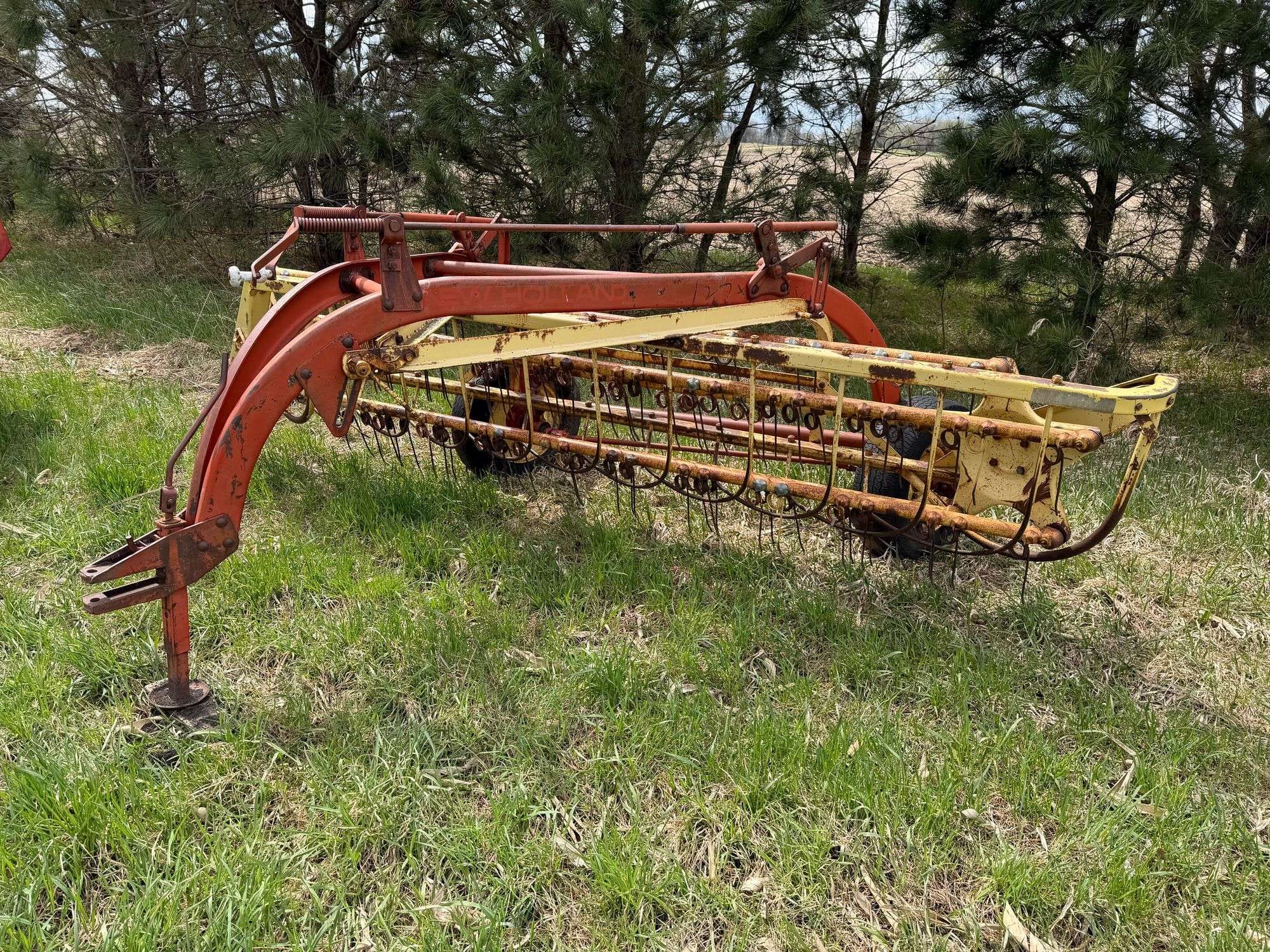 New Holland 258 Equipment Image0