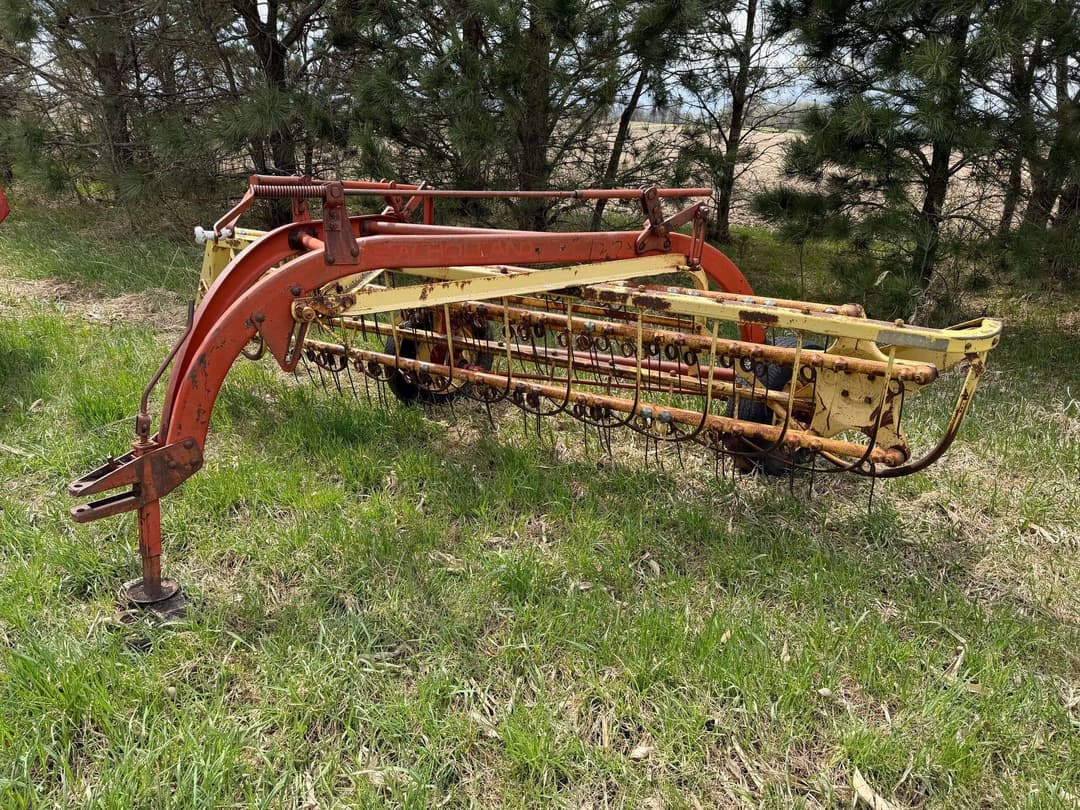 Image of New Holland 258 Primary image