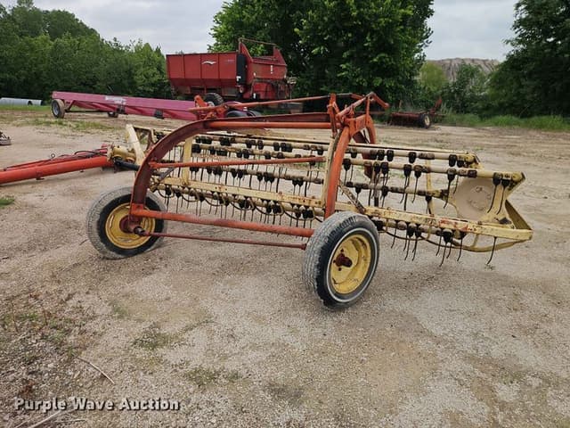 Image of New Holland 259 equipment image 4