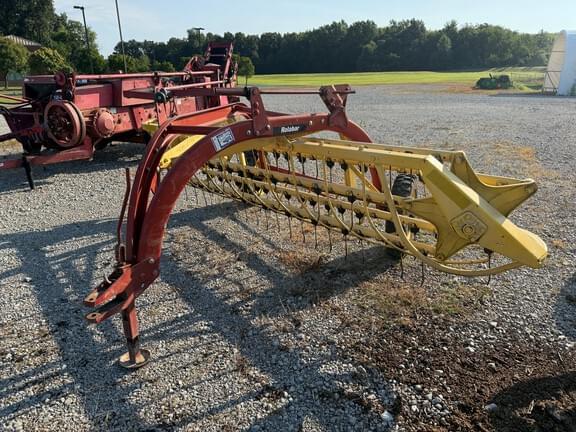 Image of New Holland 260 equipment image 1