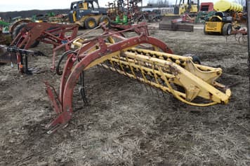 Main image New Holland 260