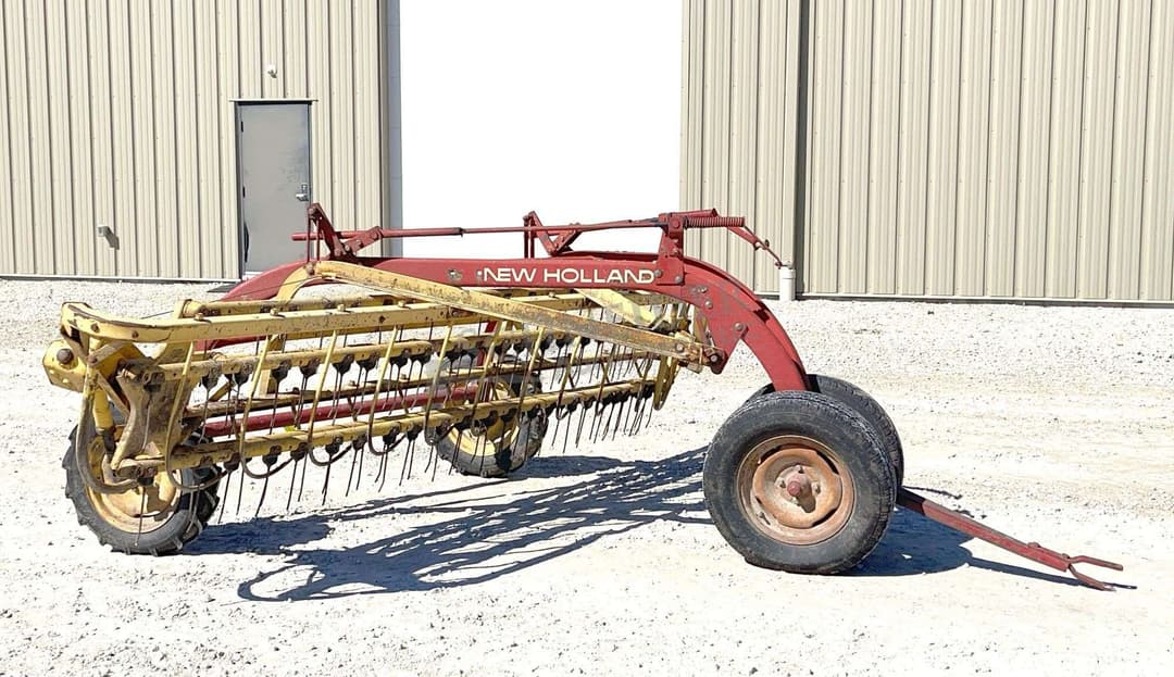 Image of New Holland 260 Primary image