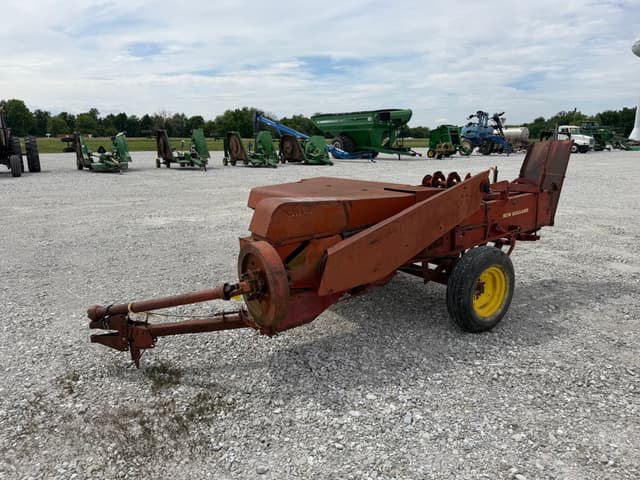 Image of New Holland 268 equipment image 1
