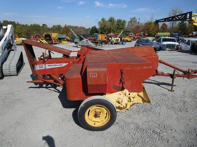 Image of New Holland 268 equipment image 1