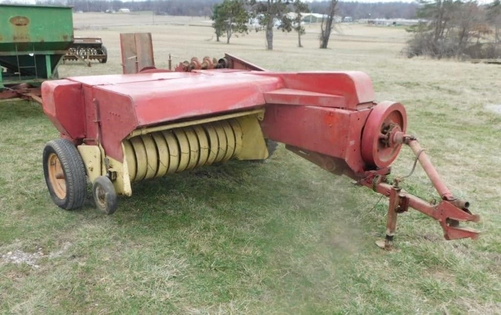 Image of New Holland 268 Primary image