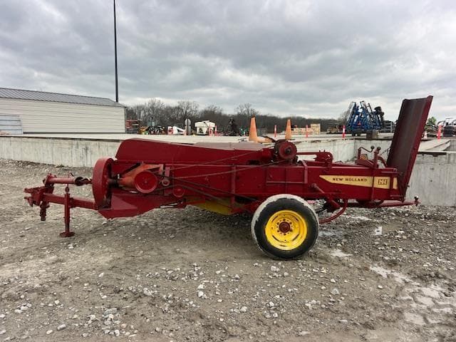 Image of New Holland 269 equipment image 2