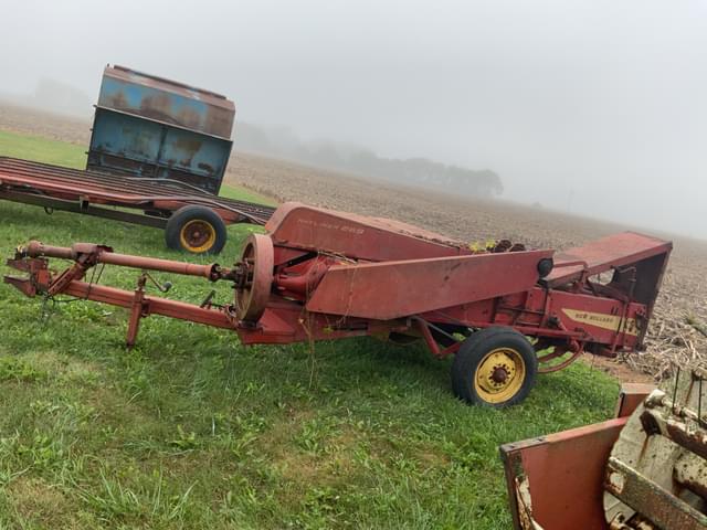 Image of New Holland Hayliner 269 equipment image 3