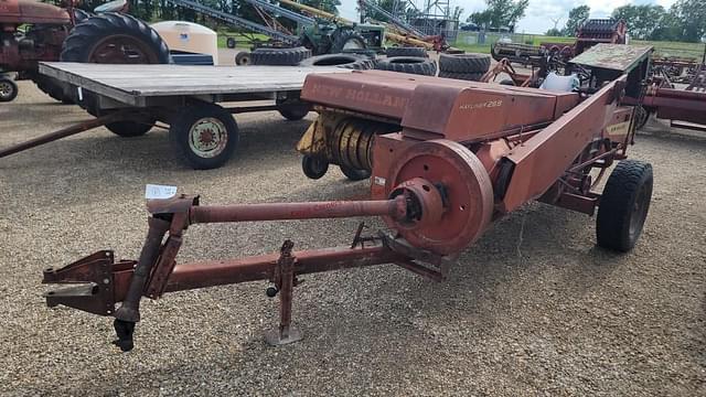 Image of New Holland 269 equipment image 1