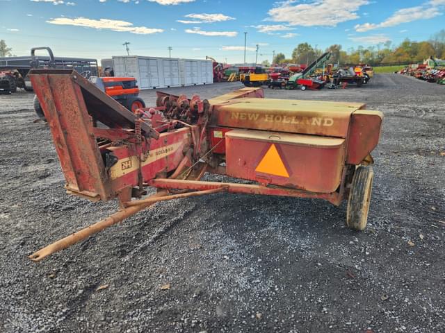 Image of New Holland 269 equipment image 3