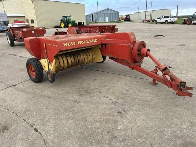 Image of New Holland 269 equipment image 1