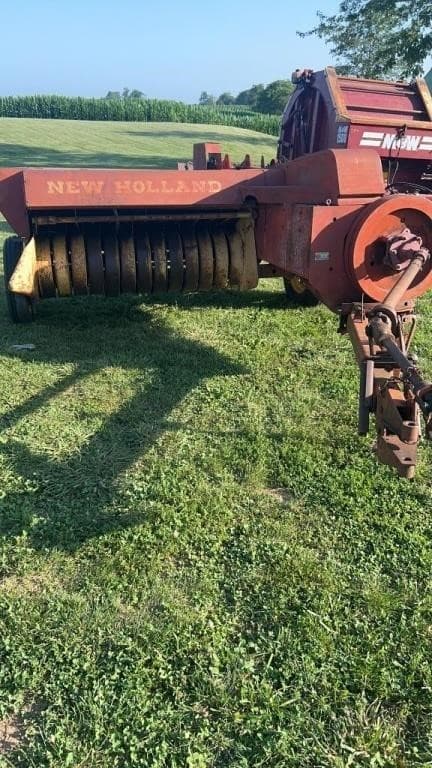 Image of New Holland 269 equipment image 1