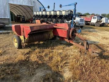 Main image New Holland 269