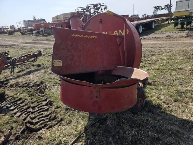 Image of New Holland 27 equipment image 2