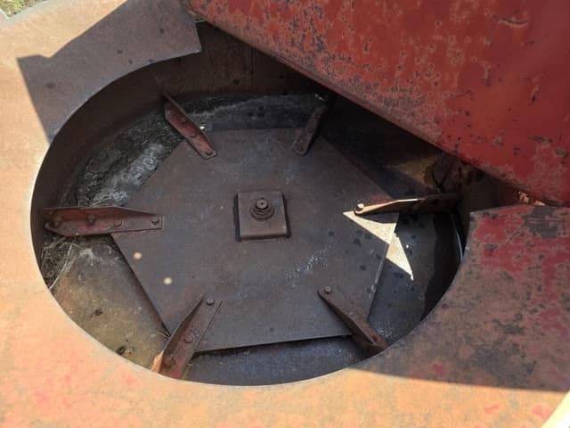 Image of New Holland 27 equipment image 1