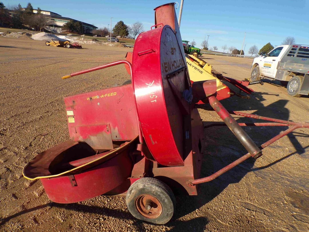 Image of New Holland 27 Image 1