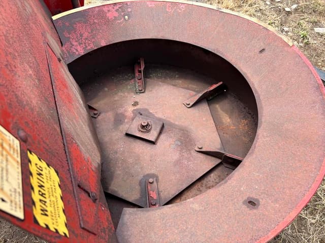 Image of New Holland 27 equipment image 4