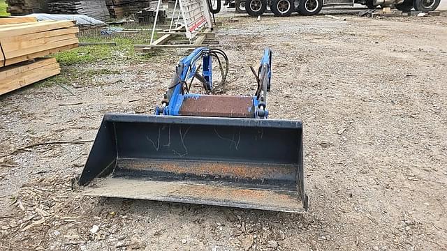 Image of New Holland 270TL equipment image 1