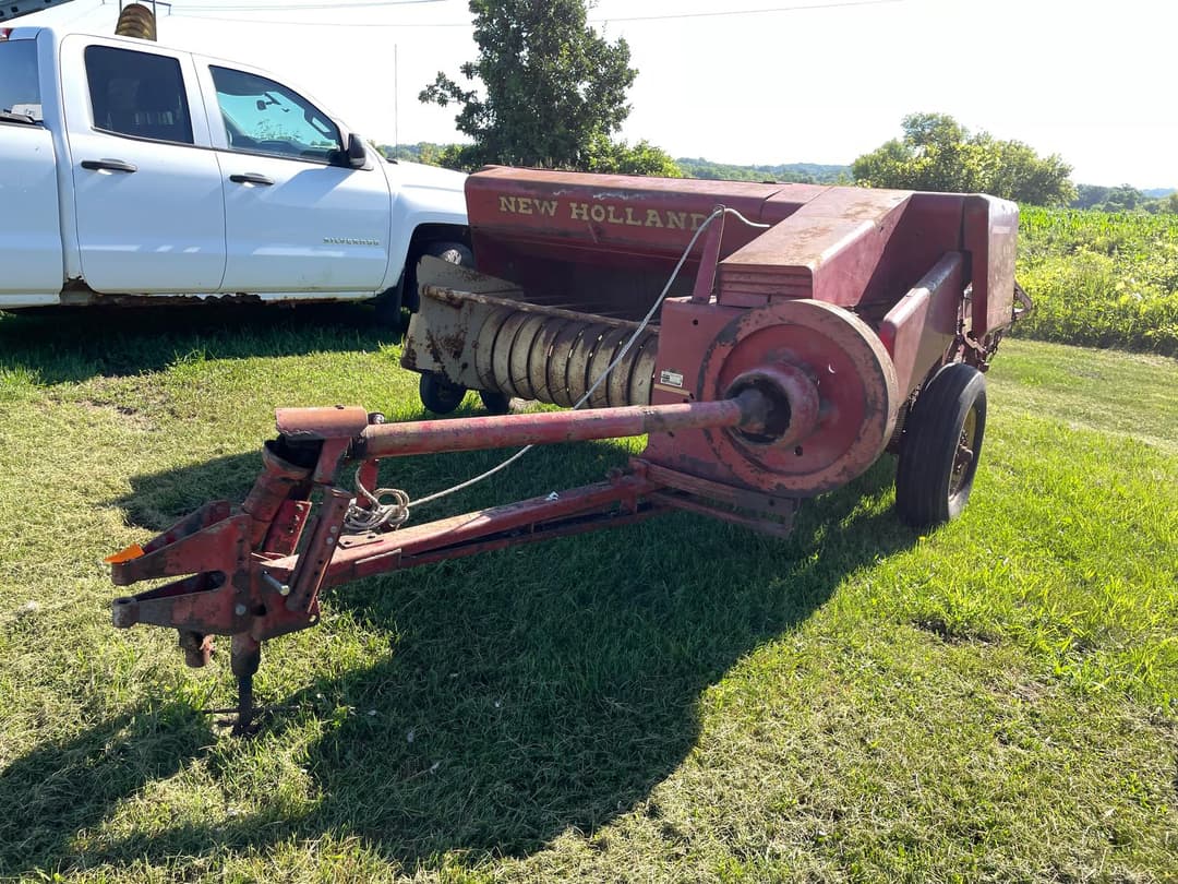 Image of New Holland 271 Primary image