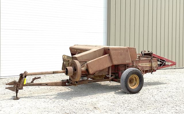 Image of New Holland 271 equipment image 1