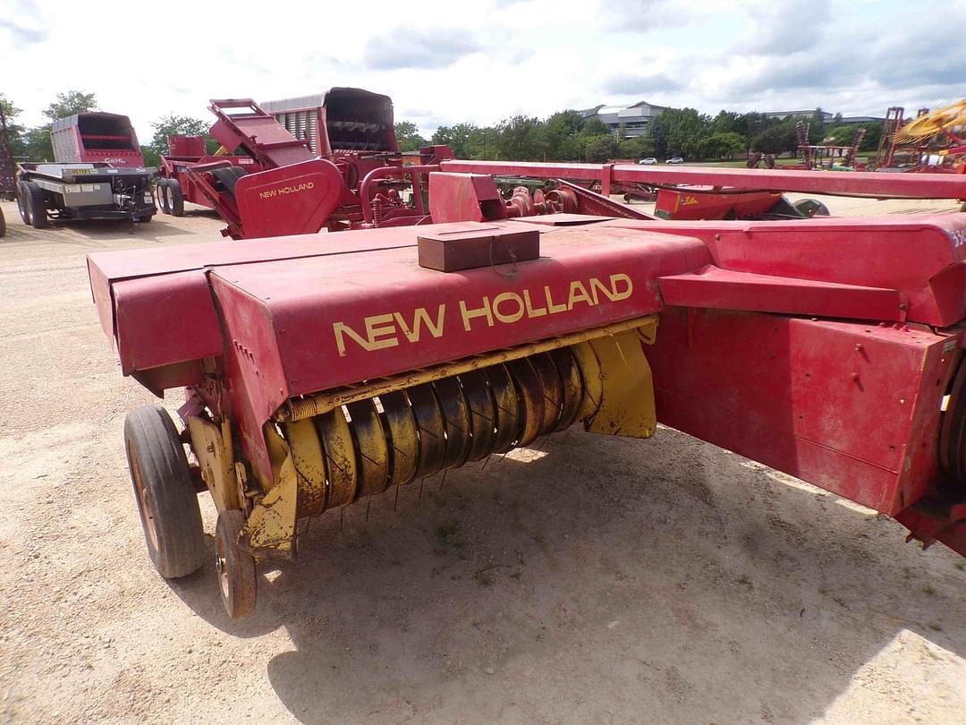 Image of New Holland 273 Primary image