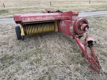 Main image New Holland 273