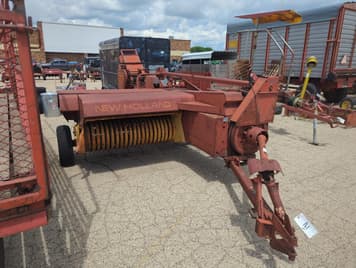 Main image New Holland 273