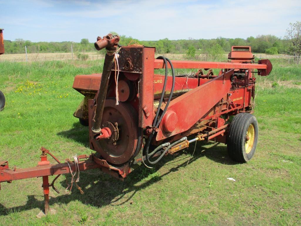 Main image New Holland 273