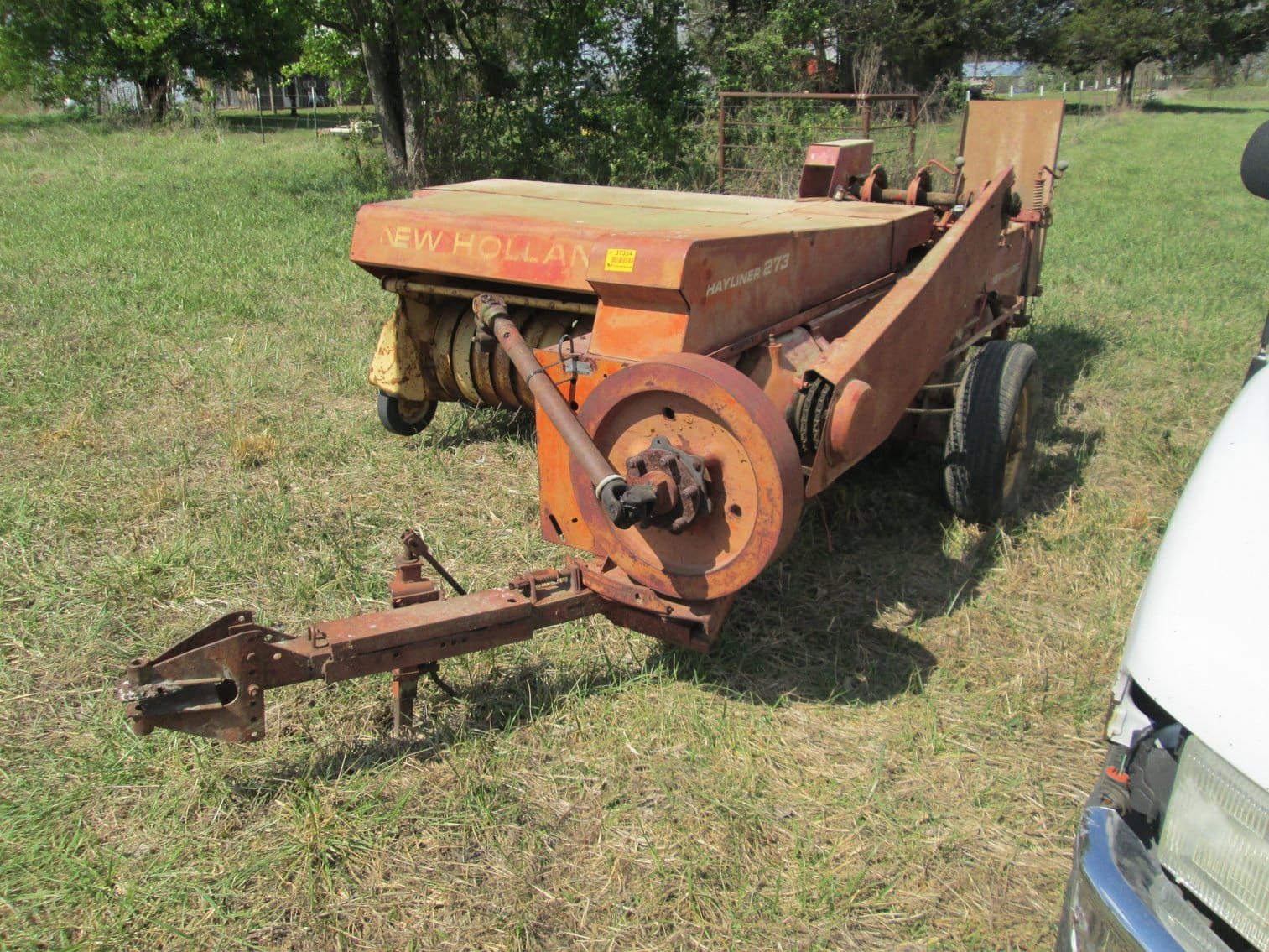 New Holland 273 Equipment Image0