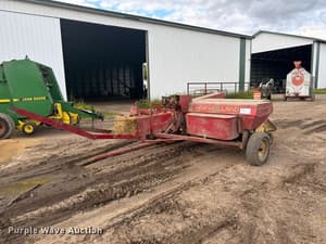New Holland 273 Image