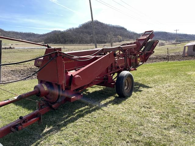 Image of New Holland 273 equipment image 3