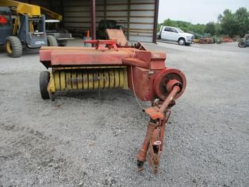 Main image New Holland 273