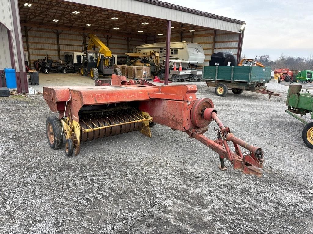 Image of New Holland 273 Primary image