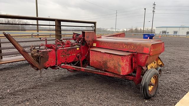 Image of New Holland 273 equipment image 2