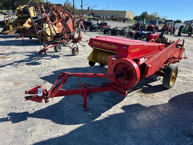 Image of New Holland 273 equipment image 1